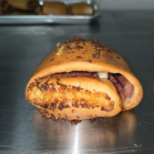 Mini Pan Queso con Tocineta